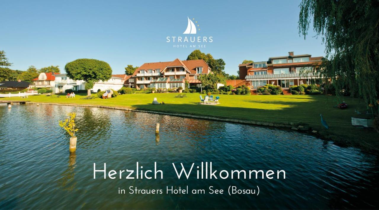 Strauers Hotel Am See Bosau Buitenkant foto